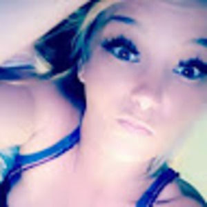 Meet your Posher, Stefanie